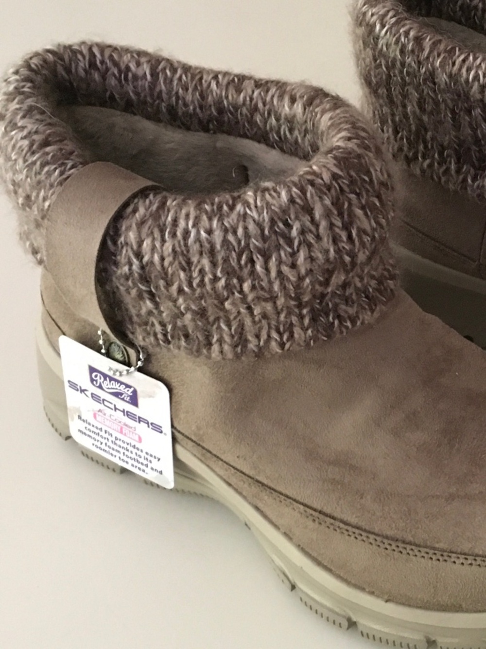 Skechers size 8 tan booties - Picture 4 of 4